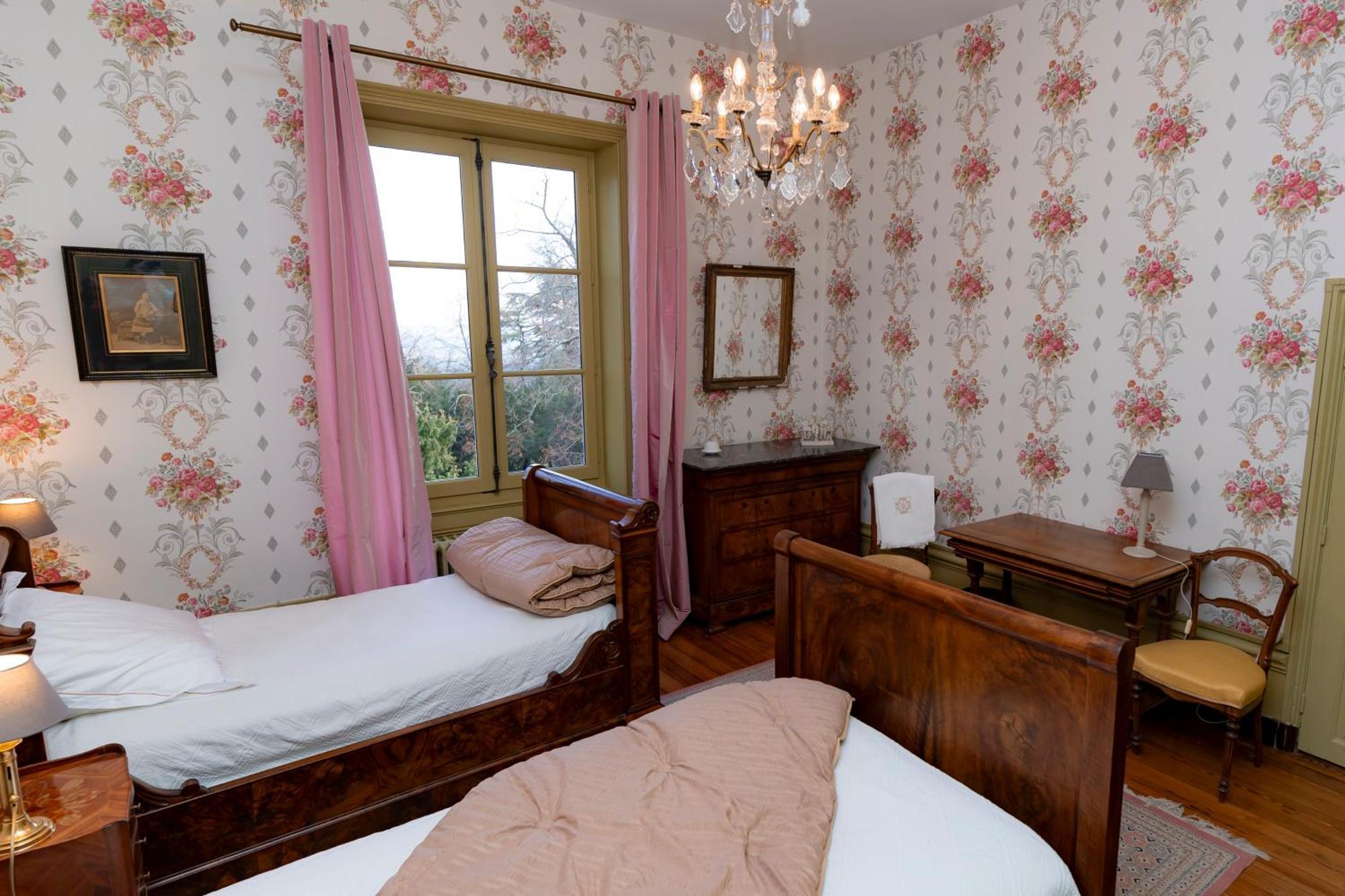 Domaine De Montclair Bed and Breakfast Pommiers  Buitenkant foto